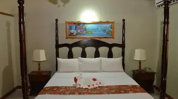 Merrils Beach Resort II