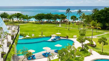 MERUSAKA Nusa Dua