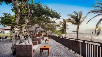 MERUSAKA Nusa Dua