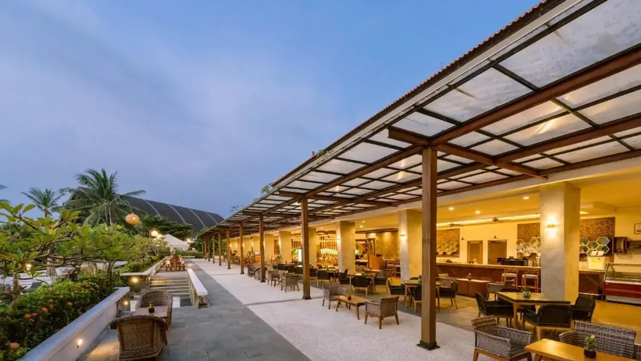 MERUSAKA NUSA DUA
