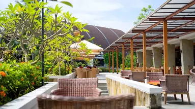 MERUSAKA Nusa Dua