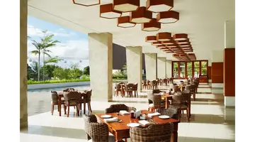 MERUSAKA NUSA DUA