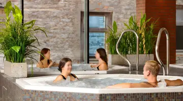 Metropol Hotel