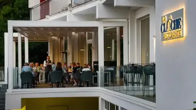 METROPOLE HOTEL