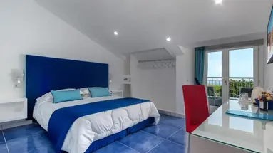 METROPOLE HOTEL