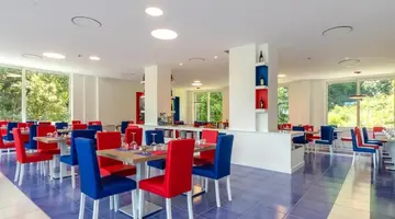 METROPOLE HOTEL