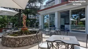 METROPOLE HOTEL