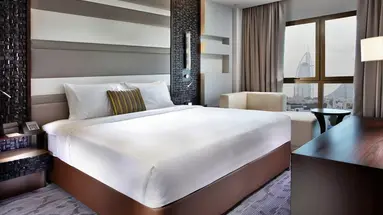 Metropolitan Hotel Dubai