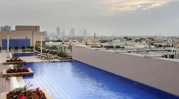 Metropolitan Hotel Dubai