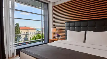 METROPOLITAN HOTELS BOSPHORUS