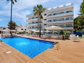 Metropolitan JUKA Playa Aparthotel