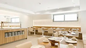 Metropolitan JUKA Playa Aparthotel