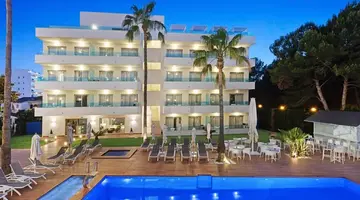 Metropolitan JUKA Playa Aparthotel