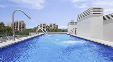Metropolitan JUKA Playa Aparthotel