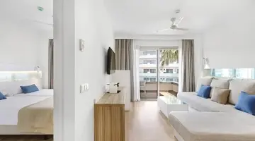 Metropolitan JUKA Playa Aparthotel