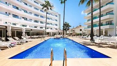 Metropolitan JUKA Playa Aparthotel