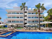 Metropolitan JUKA Playa Aparthotel