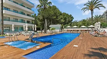 Metropolitan JUKA Playa Aparthotel