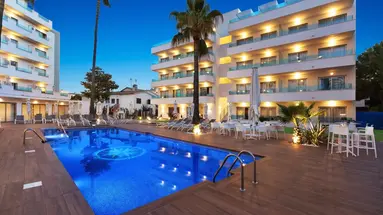 Metropolitan JUKA Playa Aparthotel