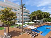 Metropolitan JUKA Playa Aparthotel