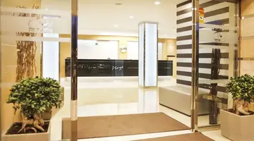 Metropolitan Playa Hotel