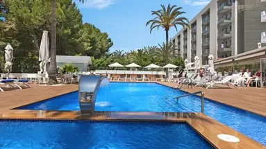 Metropolitan Playa Hotel