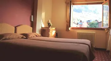 Meublč Sci Sport Hotel &