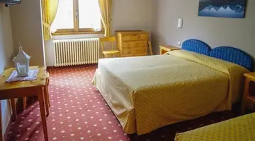 Meublč Sci Sport Hotel &