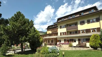 Meublč Sci Sport Hotel &