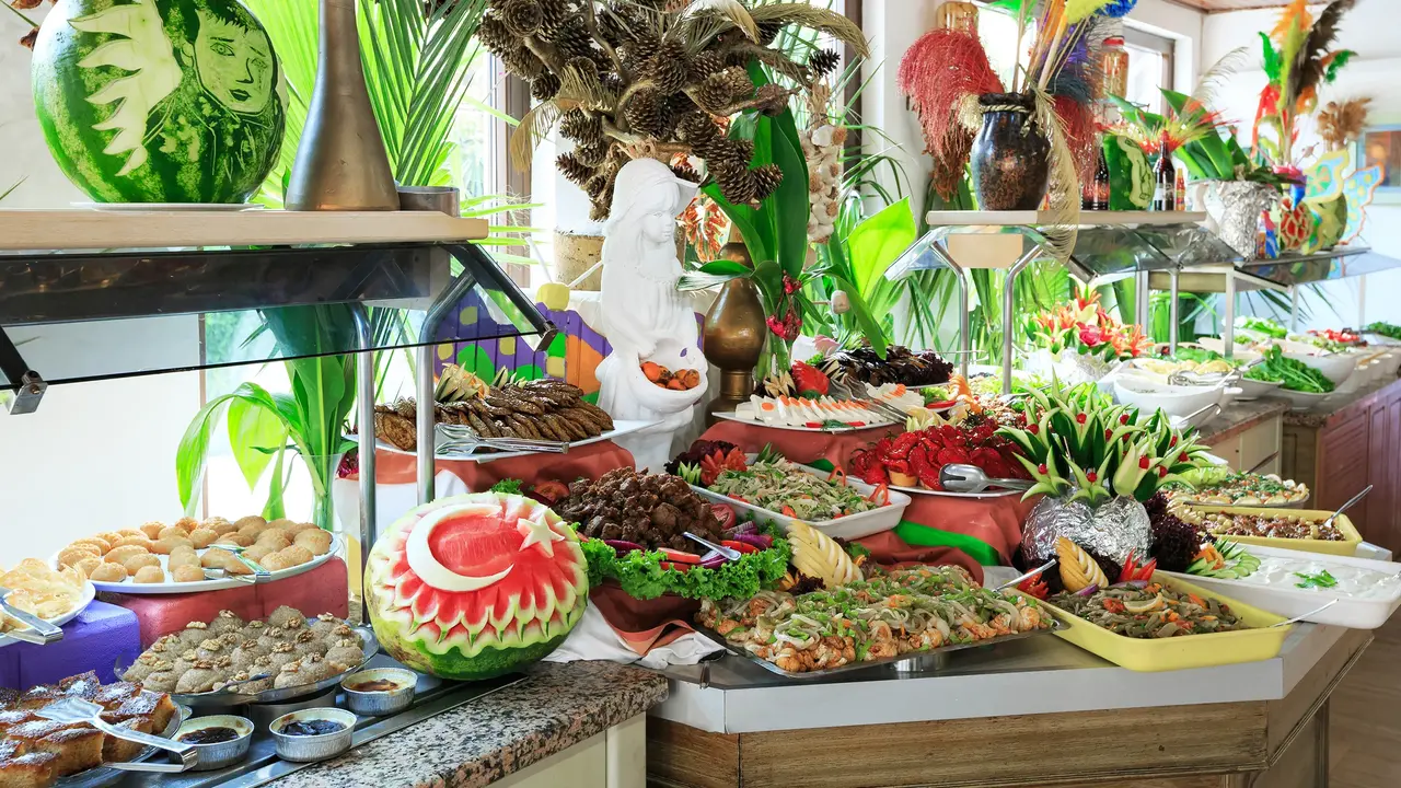 MG CLUB AKMAN BEACH HOTEL