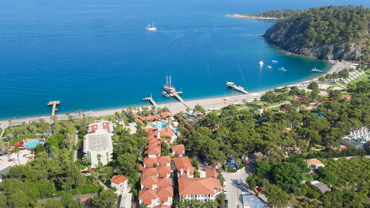 MG CLUB AKMAN BEACH HOTEL