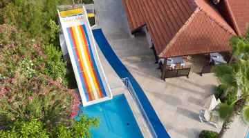 MG CLUB AKMAN BEACH HOTEL
