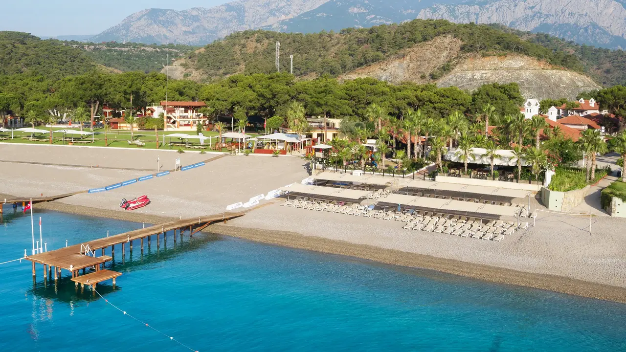 MG CLUB AKMAN BEACH HOTEL
