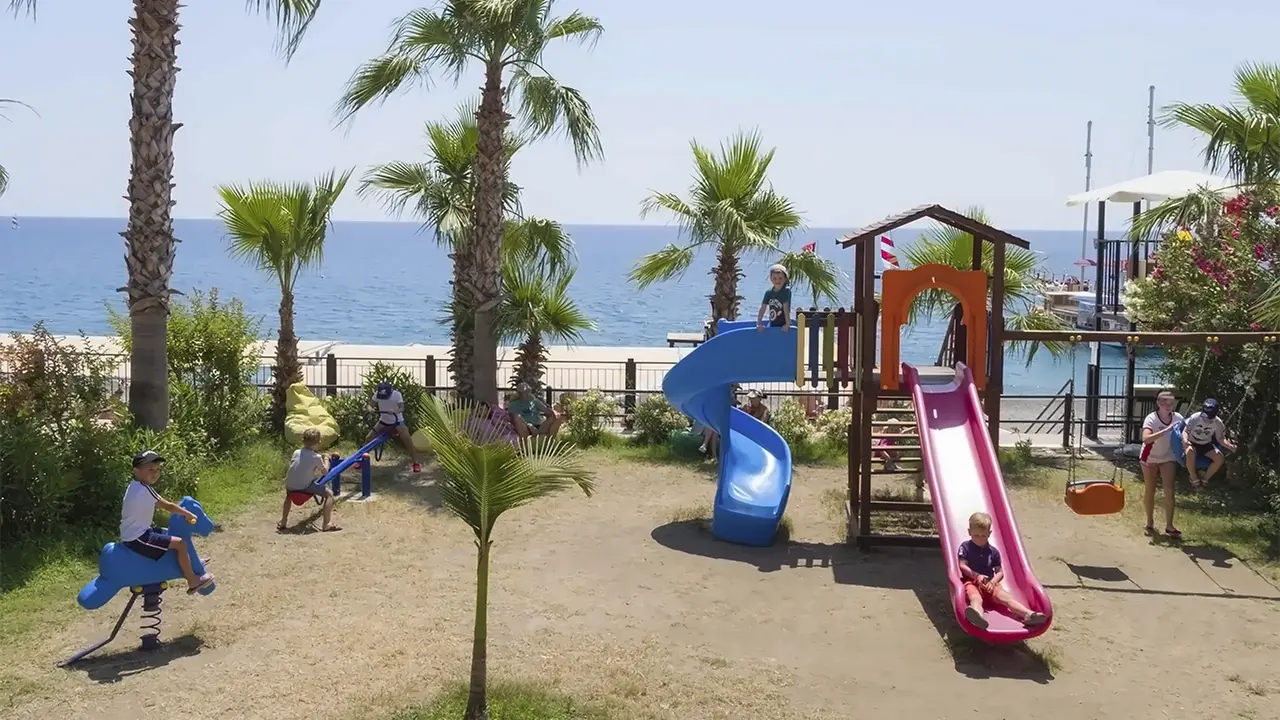 MG Club Akman Beach