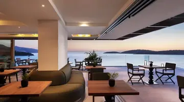 MGALLERY NIKO SEASIDE RESORT