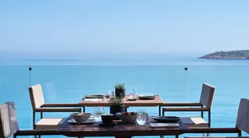 MGALLERY NIKO SEASIDE RESORT