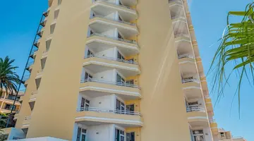 MGM Muthu Raga Madeira Hotel