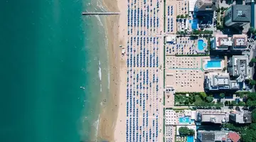 MIAMI HOTEL