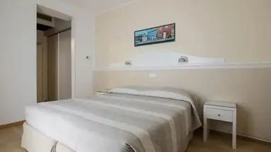 MIAMI HOTEL