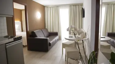 Miami Park Aparthotel