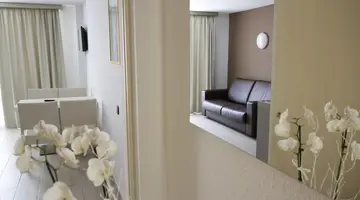 Miami Park Aparthotel
