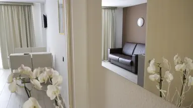 Miami Park Aparthotel