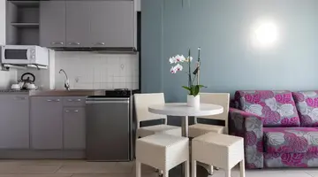 Miami Park Aparthotel