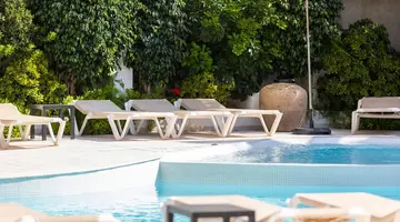 Miami Park Aparthotel