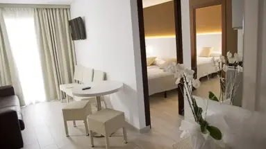 Miami Park Aparthotel