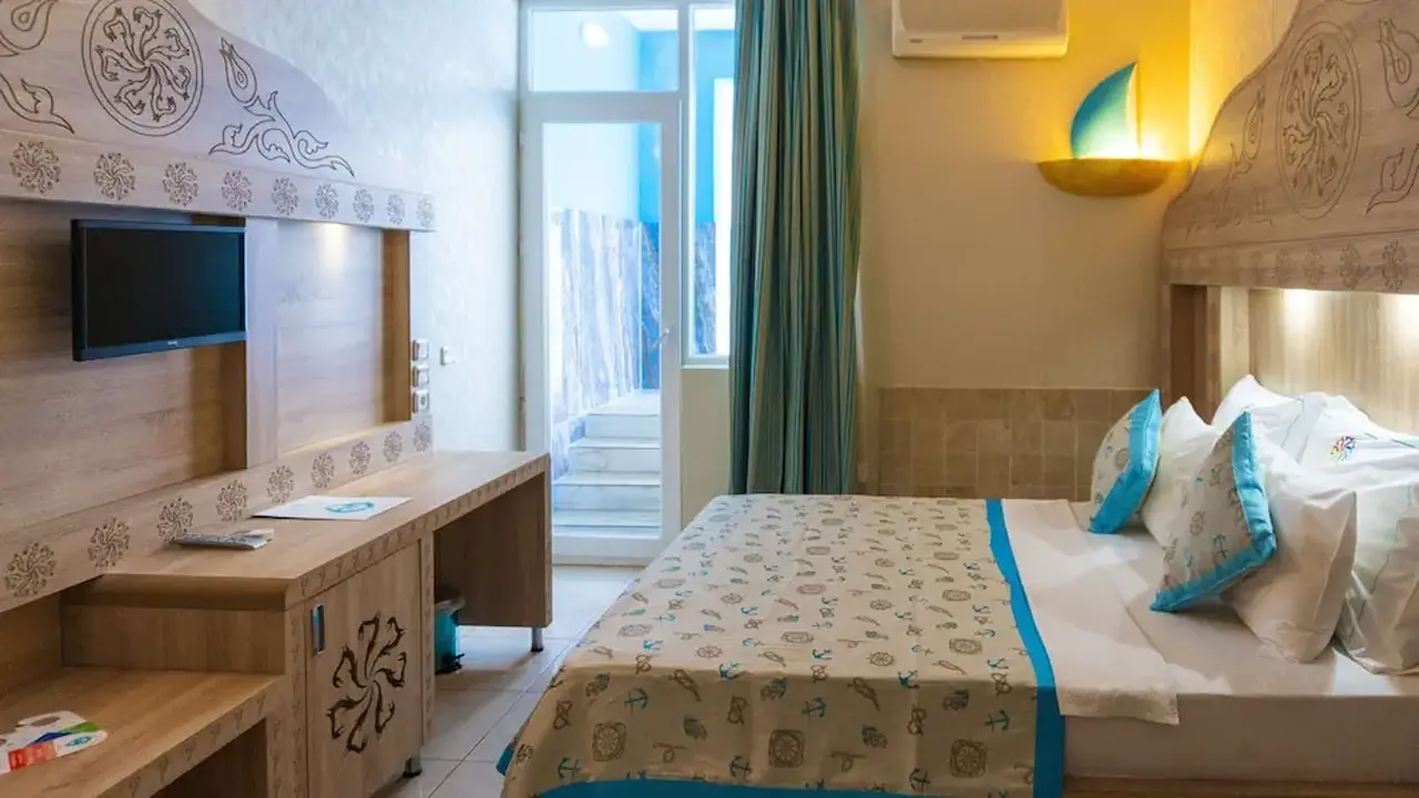 Miarosa Kemer Beach