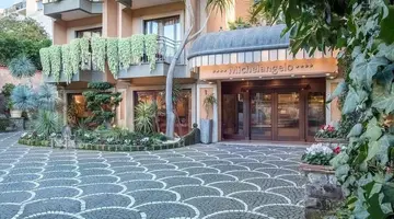 MICHELANGELO HOTEL