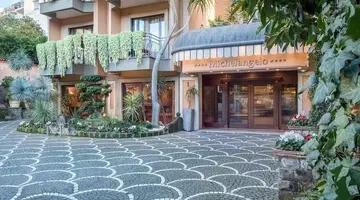 MICHELANGELO HOTEL