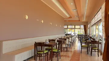 Midia Family Resort