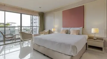 MIKE BEACH RESORT